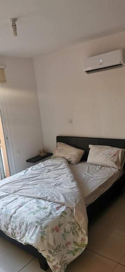Chairallas Nicoleta Paralimni Bagian luar foto